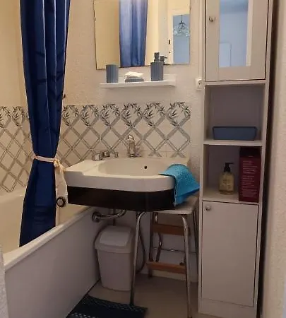 Marinas 2 - Agreable Face Au Port Olona Apartmán *